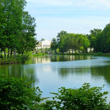 La Suite Bresilienne Forges-les-Eaux Buitenkant foto