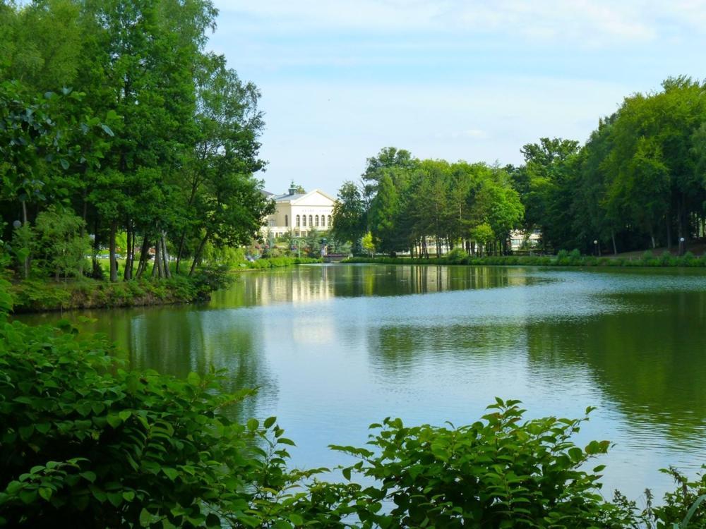 La Suite Bresilienne Forges-les-Eaux Buitenkant foto